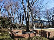 翠ケ丘公園まで516m