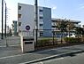 周辺：横浜市立東山田中学校まで902m
