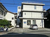 宇井クリニックまで281m