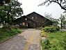 周辺：柏葉公園まで519m、市内各区に1つずつある「こどもログハウス（小中学生が無料で遊べる施設です）」。中区はこの公園内にあります。
