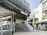 周辺：京急逗子線「六浦」駅まで286m、横浜市内で最も南にある駅。周辺は緑の多い閑静な住宅街が広がっています。本数は限られますが羽田や品川直行の特急もあります。