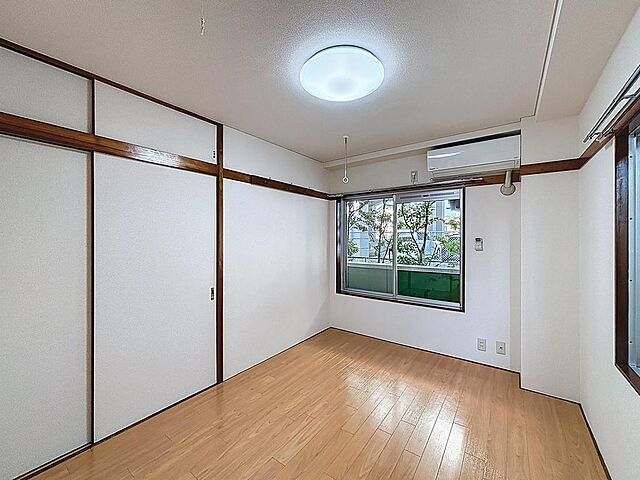 寝室