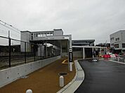 新田駅(JR 奈良線)まで602m