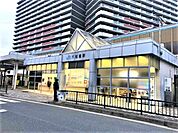 六地蔵駅(JR 奈良線)まで382m