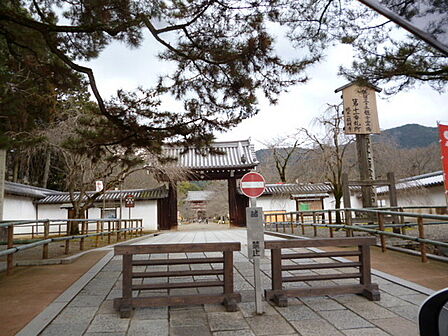 三宝院(醍醐寺塔頭)まで897m