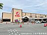 周辺：スーパーマツモト洛南店まで620m、営業時間：9：00〜22：00