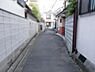 その他：【前面道路】車通りが殆どありませんので、お子様が道路に出ても安心です。
