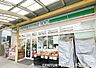 周辺：ローソンストア100七条七本松店まで390m、営業時間：24時間営業■自転車利用可■七条通り面す■近隣に七条中学校・歯科医院有