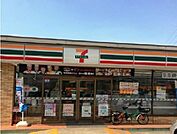 セブンイレブン千葉若松町店 徒歩4分。 300m