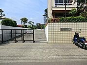 藤沢市立滝の沢中学校まで800m、藤沢市立滝の沢中学校