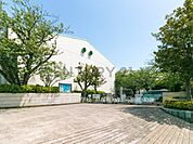 横浜市立南戸塚中学校まで1410m、横浜市立南戸塚中学校