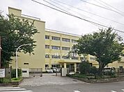 横浜市立大門小学校まで700m、横浜市立大門小学校