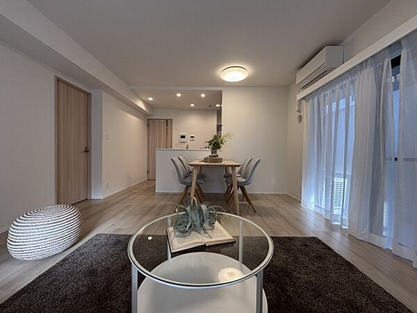 リビング/ダイニング