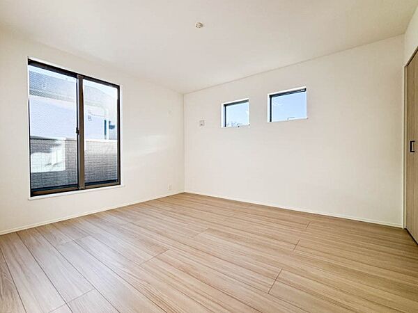 寝室を拡大表示