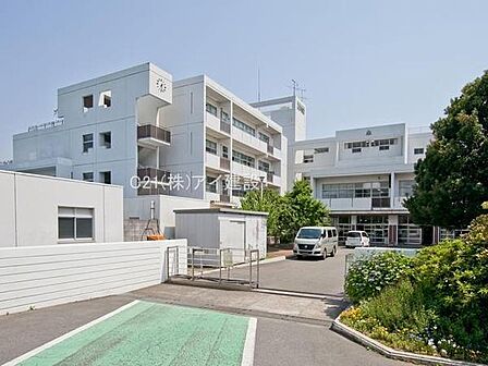 横浜市立栗田谷中学校 まで1760m、横浜市立栗田谷中学校