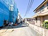 その他：前面道路が広く車庫入れ楽々