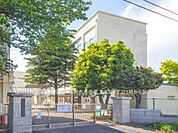 横浜市立上永谷中学校まで900m、横浜市立上永谷中学校
