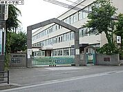 綾瀬市立綾北小学校まで736m
