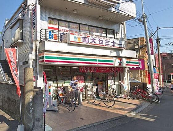 セブンイレブン...