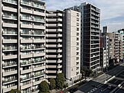 建物外観（2026.3撮影）／山手線・目黒線・南北線・三田線「目黒」駅へ徒歩約11分、東横線・日比谷線「中目黒」駅も徒歩利用可能、各方面へのアクセスに便利な好立地！