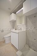 温水洗浄便座完備です