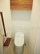 温水洗浄便座完備です