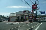 ケンタッキーフライドチキン狭山亀の甲店まで472m