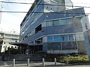 富田林警察署まで581m