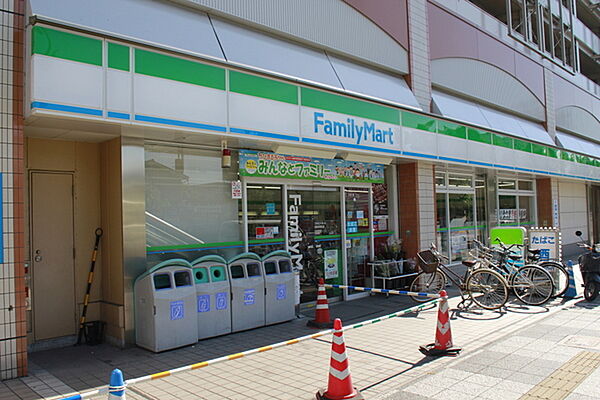 画像24:ファミリーマート長岡京駅前店まで348m