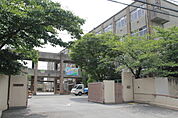 京都市立神川中学校まで1661m