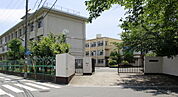 京都市立久世中学校まで423m