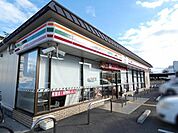 セブンイレブン京都久世店まで560m