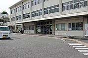 向日市役所まで786m
