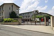 長岡京市立長岡第四中学校まで890m