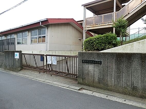横浜市立田奈中...