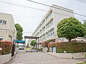 横浜市立新吉田小学校まで986m