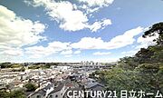 《眺望》　■目の前には気持ちの良い青空が広がります。開放的で開けた空間が望めます。