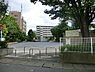 周辺：下野毛2丁目公園まで989m、住宅地にある公園。螺旋型滑り台・幼児向け複合遊具・ブランコ・滑り台・砂場・トイレ・手洗い場・ベンチがあります。