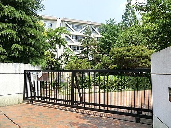 川崎市立久本小...