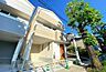 その他：《外観》　■一戸建ての多いエリア、静かで落ち着いた雰囲気。シンプルで美しいフォルム空気までクリーンになるような佇まい。心地よいライフスタイルが実現できるそんな予感。