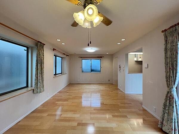 リビング/ダイニング