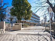 横浜市立保土ケ谷中学校まで2034m