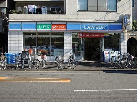 ローソン鋼管通2丁目店まで740m