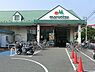 周辺：マルエツ朝日町店まで482m、高品質のＰＢ商品や豊富なお惣菜、新鮮な生鮮食品も魅力のスーパー。