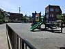 周辺：八幡公園まで612m、子どもが走り回れる広さの公園です。公園の設備には水飲み・手洗い場があります。遊び場には砂場、ブランコすべり台があります。