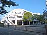 周辺：横浜市立新鶴見小学校まで702m