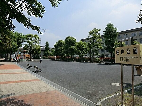 周辺を拡大表示