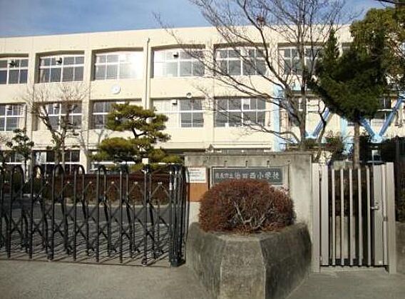 栗東市立治田西...