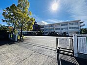 栗東市立栗東中学校まで280m