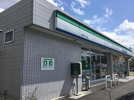 ファミリーマート大将軍1丁目店まで555m、24時間営業